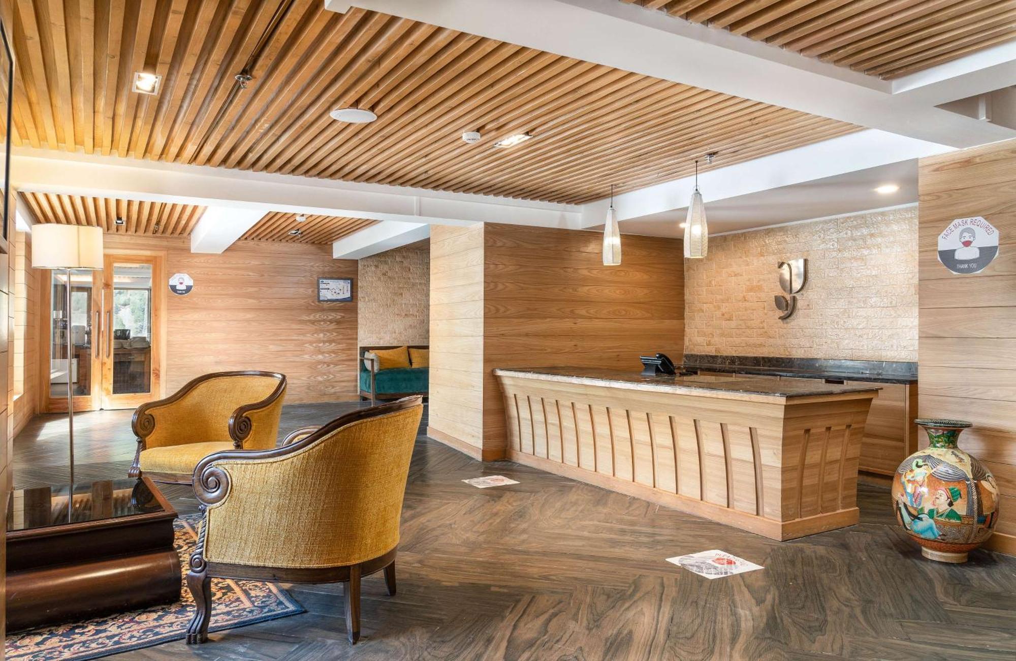 Country Inn Suites By Radisson Sonāmarg Eksteriør bilde
