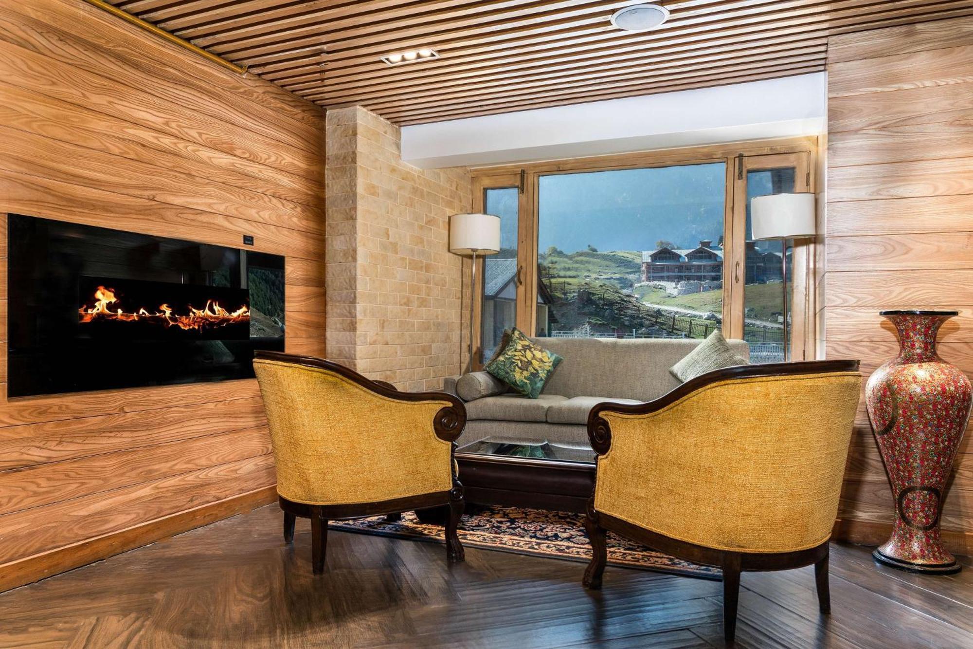 Country Inn Suites By Radisson Sonāmarg Eksteriør bilde